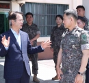 이동환 고양시장, 제60보병사단 부대 방문…관군 협력 강화 논의.