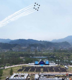   롱 ⵵üȸ 