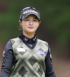 , JLPGA  ȸ  KLPGA ̵ Ʈ ȹ.