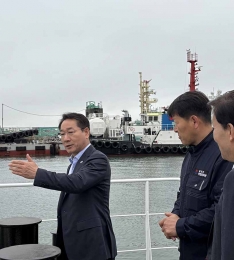 인천시, 신규 어업지도선‘옹진갈매기 2호’취항 대비 현장 점검.