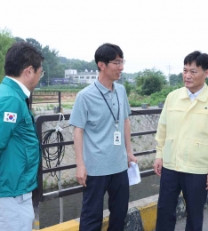  ڳ뼱 17 ϻ굿û .