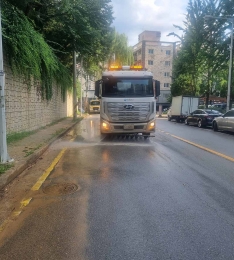 ν, ȣ    Ϸ.
