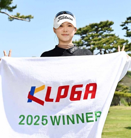 KLPGA 2025 CC ȫﺼ  4 ̴ٺB,  2 ޼!