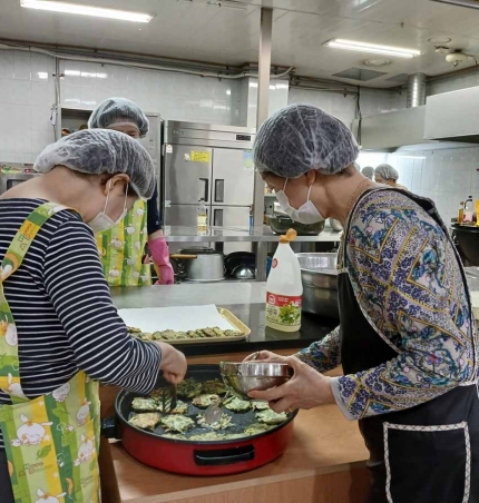 고양시 장항2동, 대화교회와 저소득층 반찬 나눔 추진.